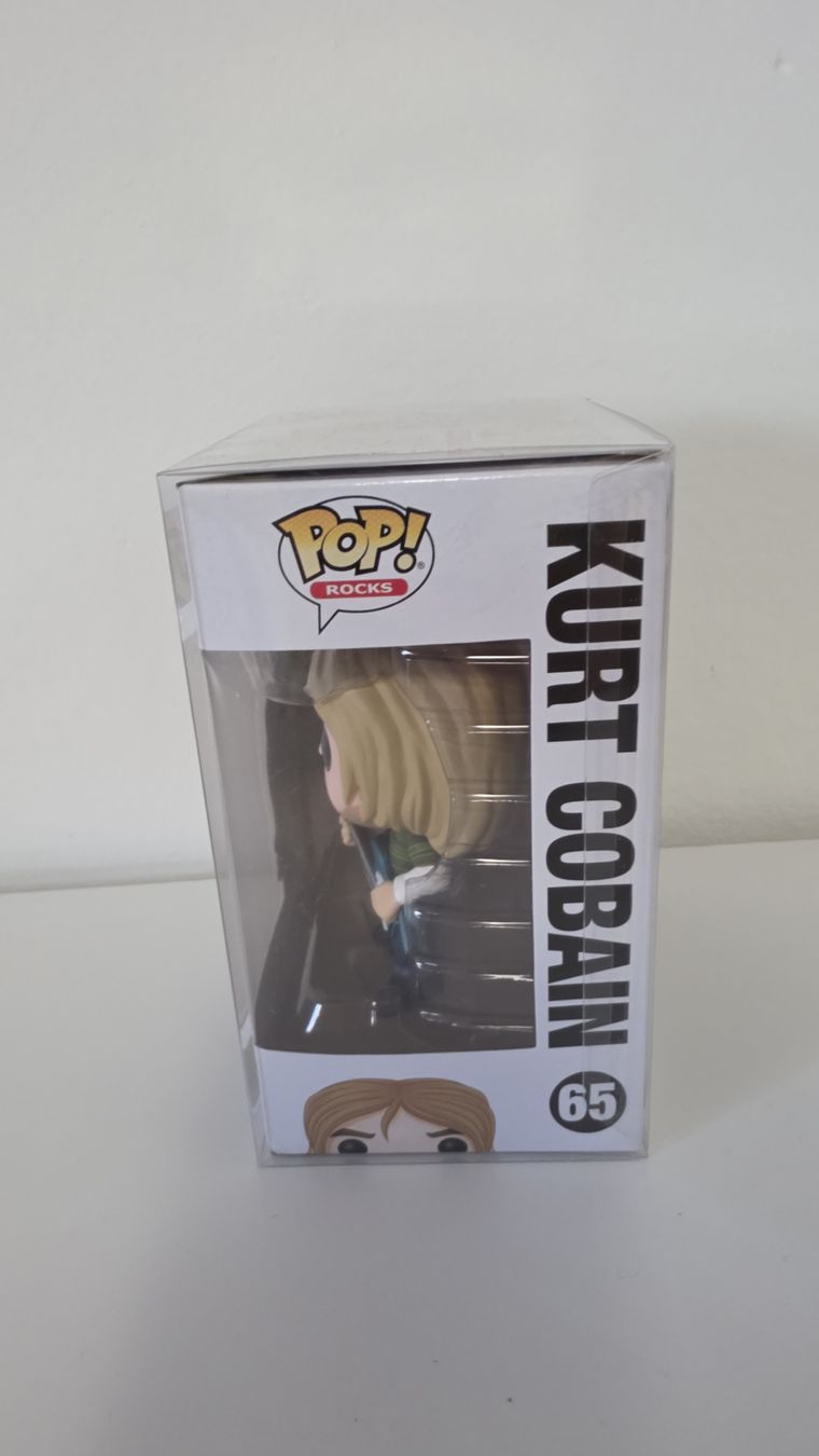 Funko Statuette: Funko Pop! Rocks Kurt Cobain 65 – Nuovo e nell'imballaggio originale da Gurzelen venduto da EliasB. 3