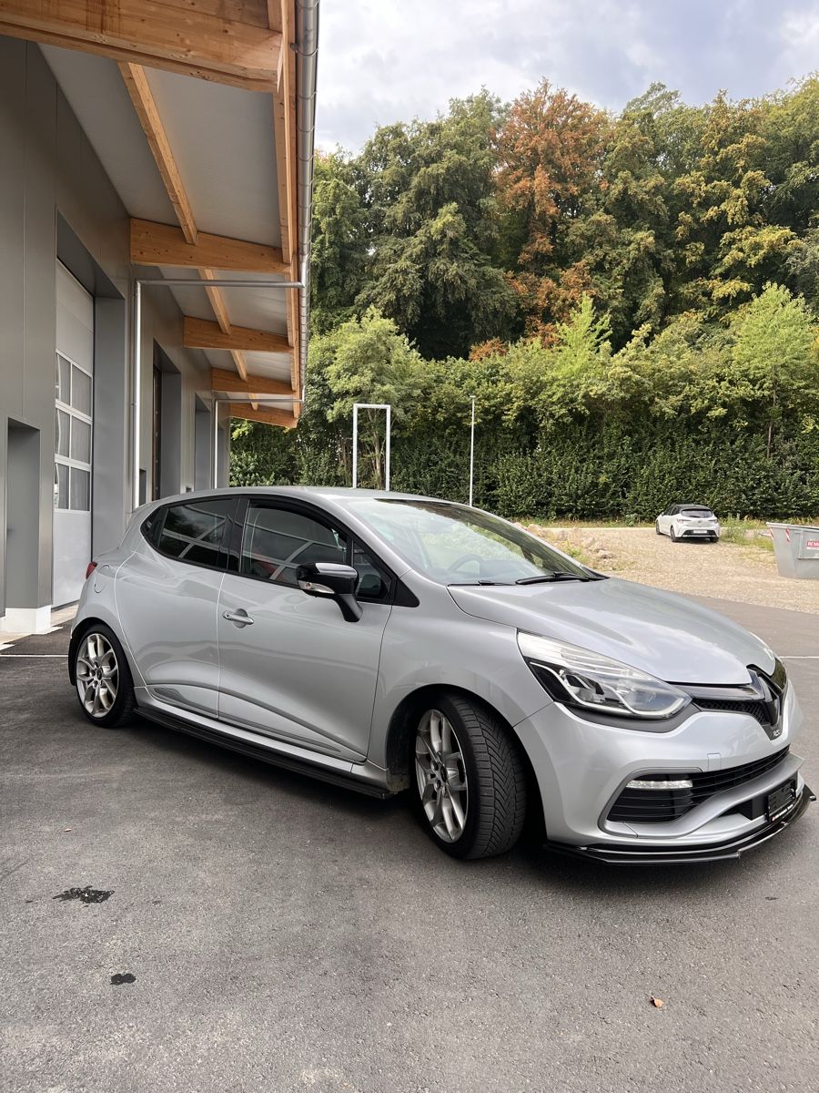 Renault Autos: Renault Clio RS /2016/Automat – Gebraucht aus Thayngen von Kevin1505 1