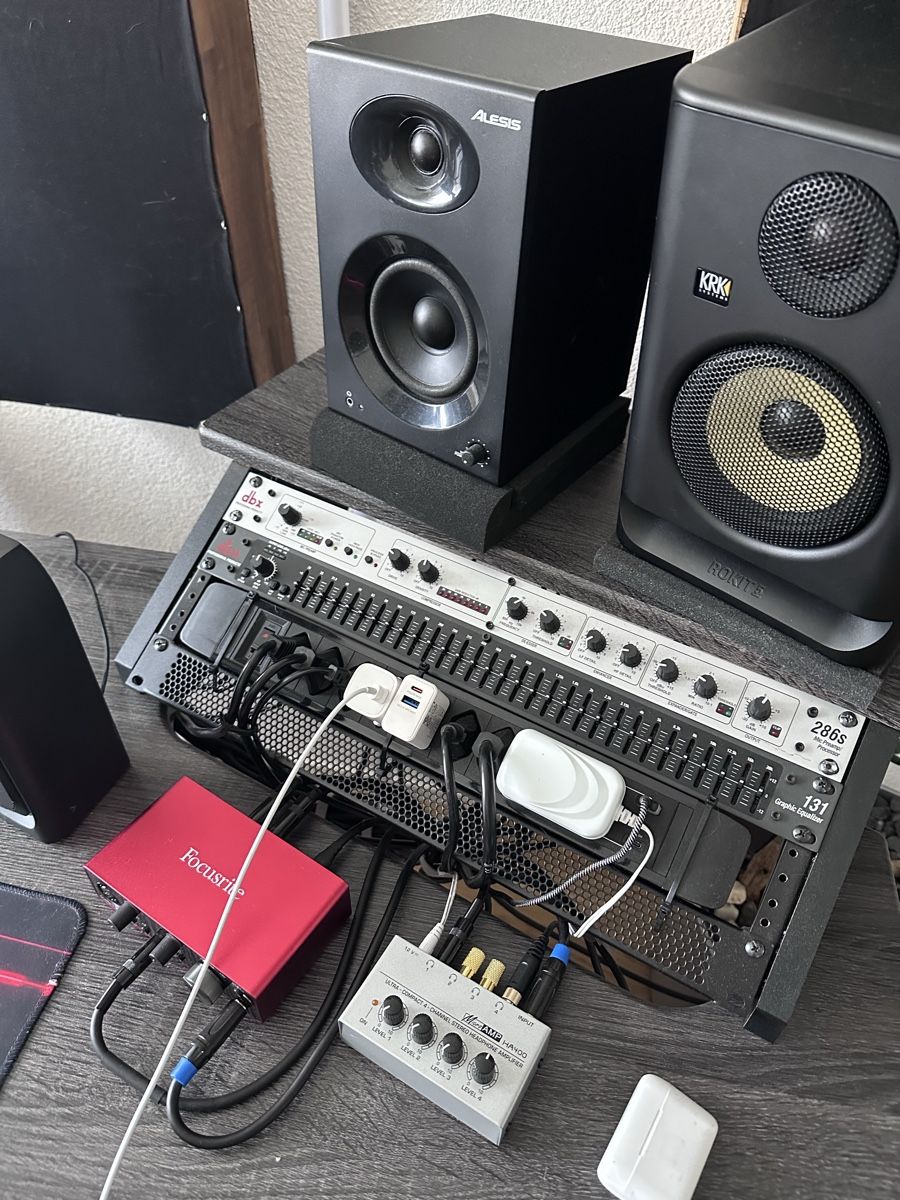 Strumenti musicali: Musikstudio Bundle – Nuovo (secondo la descrizione) da St. Gallen venduto da son_dm9n 3
