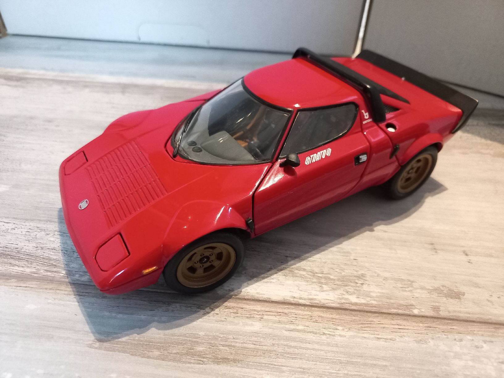 Kyosho Modellautos: Lancia Stratos 1/18 Kyosho – Gebraucht aus Attalens von remy_s00 1
