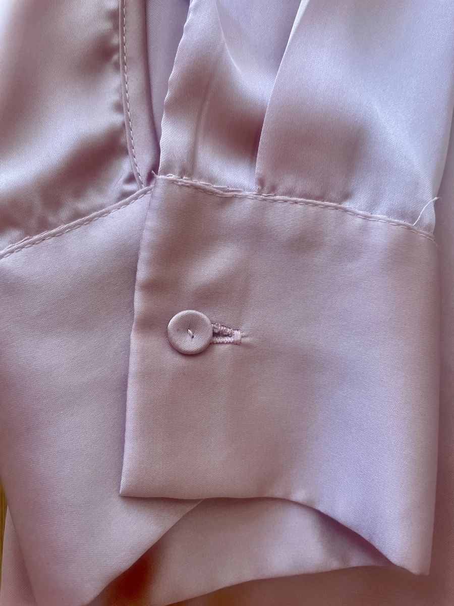 Blusen: Elegante Bluse im Satinlook – Gebraucht aus Zürich von pgr_9pzn 3