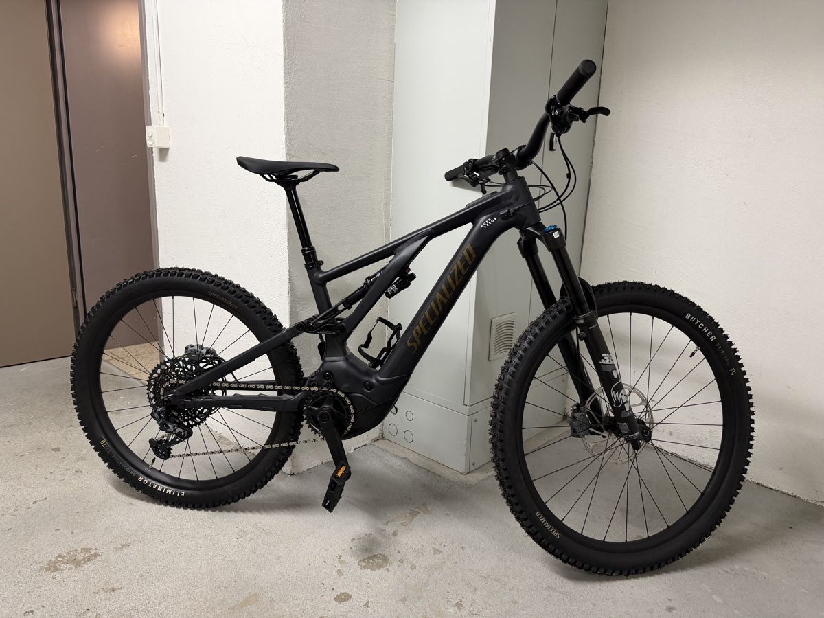 Specialized Velos: E-Bike Specialized Turbo Levo 700 Wh – Neu (gemäss Beschreibung) aus Alpnach Dorf von FO91