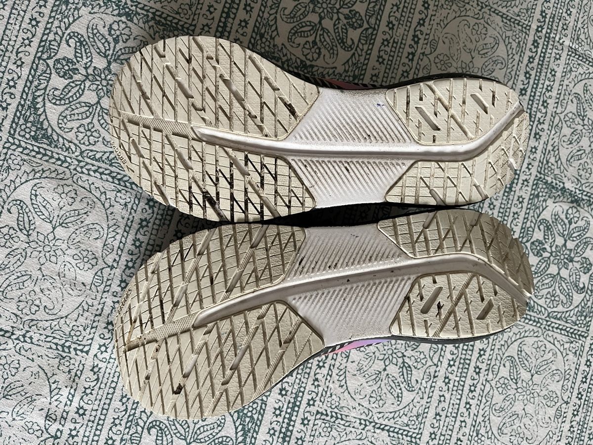 Brooks Damenschuhe: Laufschuhe Brooks Hyperion Tempo W Gr. 40 – Gebraucht aus Winterthur von Ste_Uho 1