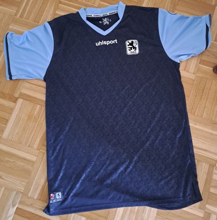 1860 München original Fussballtrikot Saison 2012 Sammler