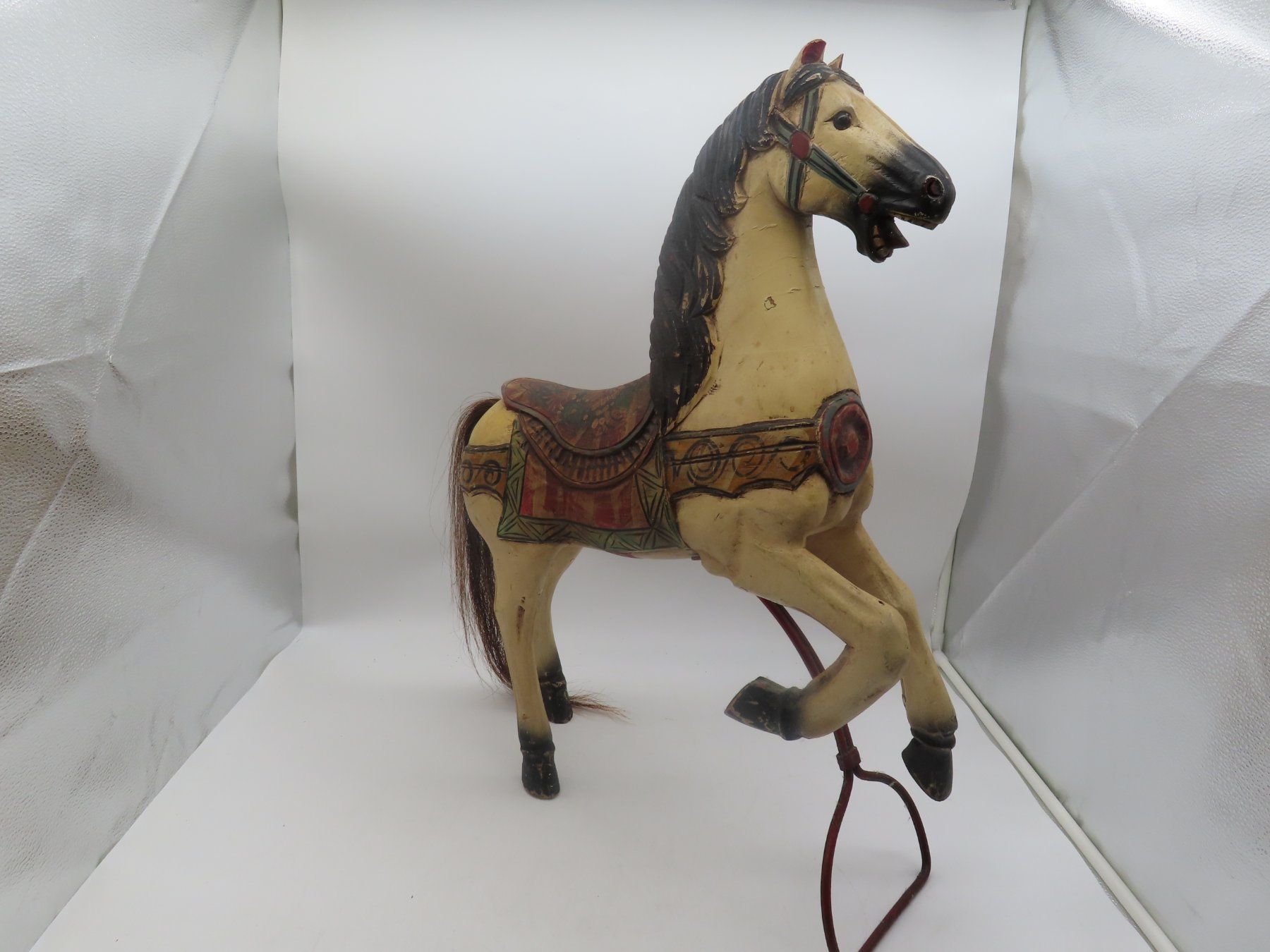 Tutte le decorazioni: Antikes Karussellpferd – Usato da Reinach BL venduto da WBZ-Flohmarkt 1