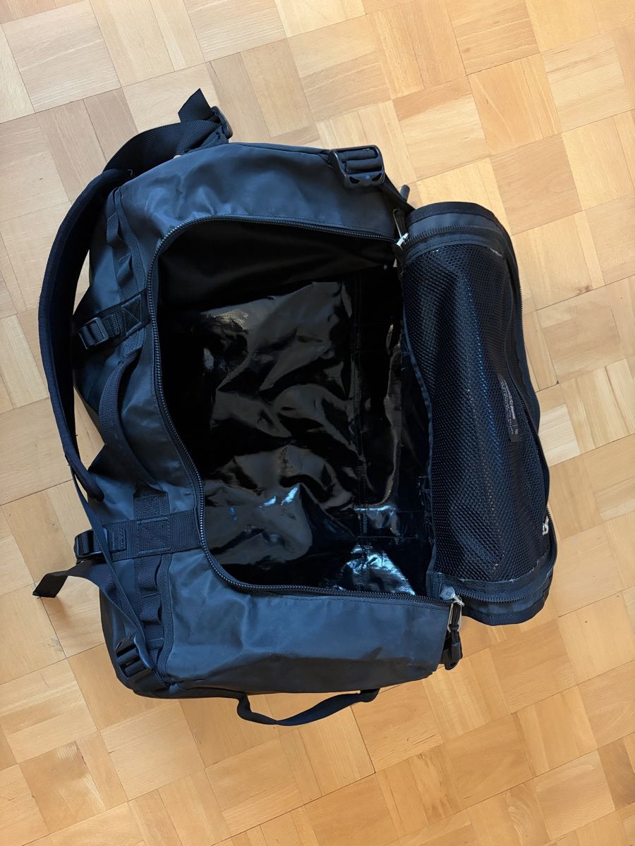 North Face Borse: North Face Duffel Bag Black Grösse S  – Nuovo (secondo la descrizione) da Bern venduto da a_la88 1