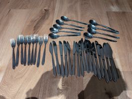 Besteckset rostfrei, Messer, Gabeln, Löffel