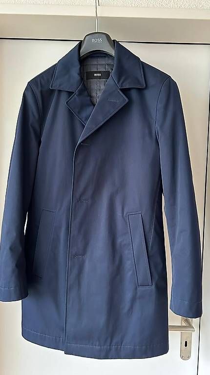 Cappotti: Hugo Boss Mantel blau Grösse 48 – Usato da Olten venduto da tis_wv5l