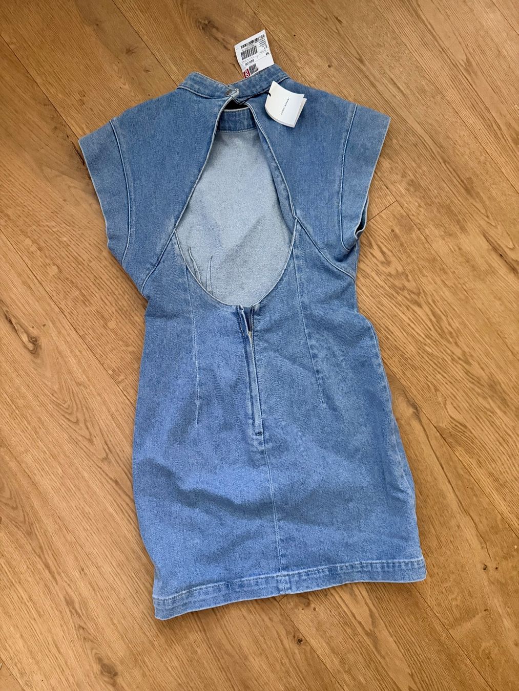 Isabel Marant Kleider: Isabel Marant Jeans Kleid – Neu und originalverpackt aus Basel von Rinli01 1