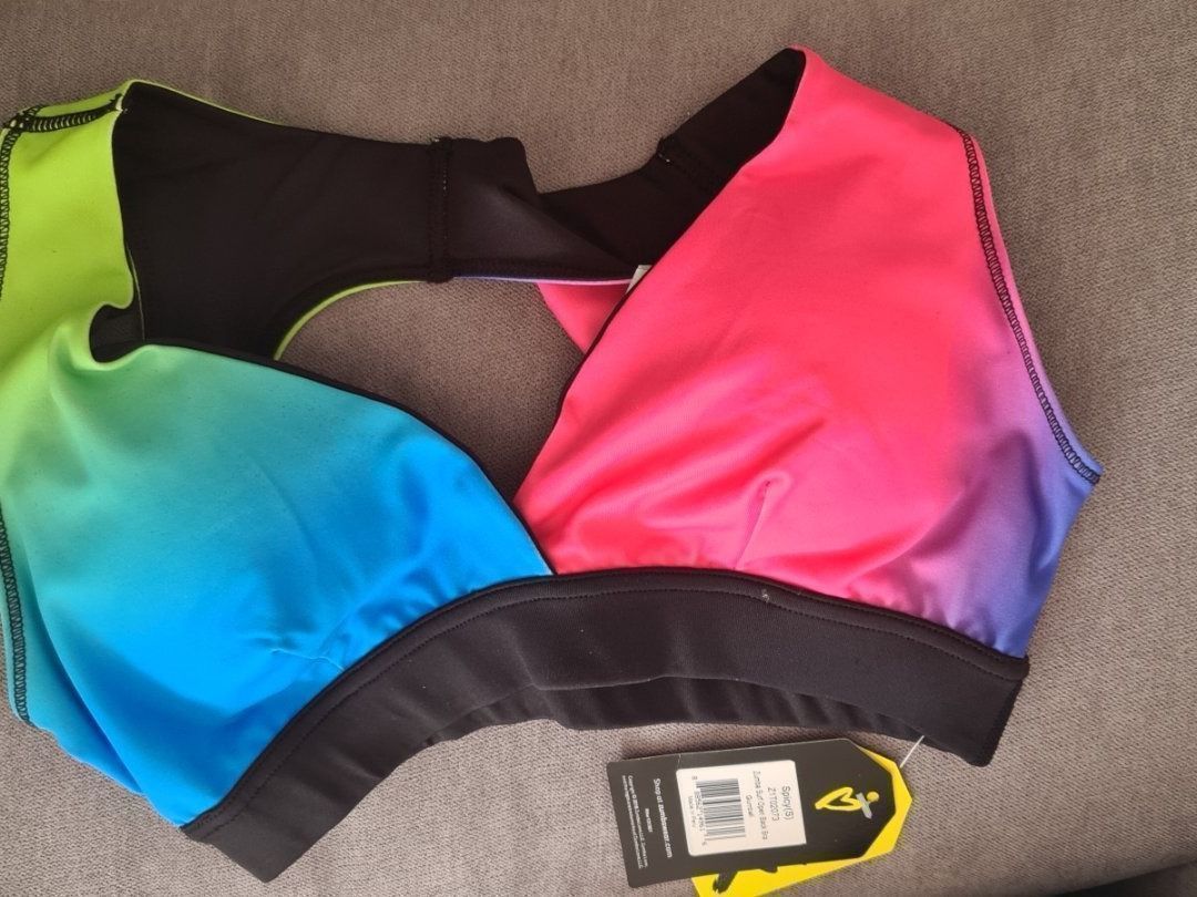 Top: Orginal Zumba Top Rainbow Gr. S – Nuovo e nell'imballaggio originale da Brunnen venduto da tan_5pl5 2