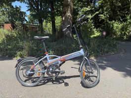 B’TWIN Klapp E-Bike-sehr geplegt-Original-Ladegerät inkl.