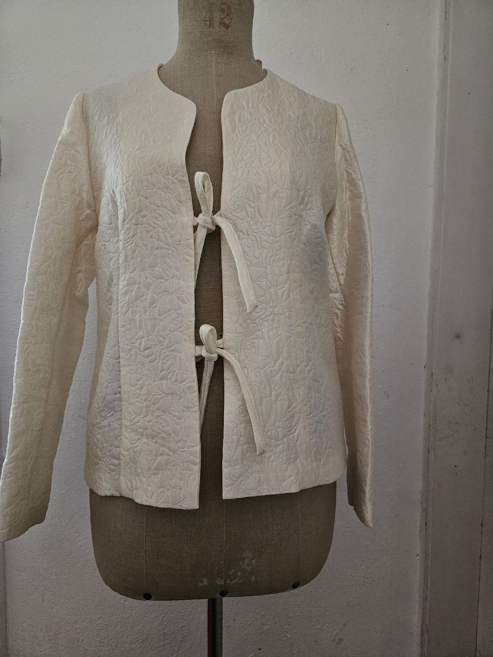 Giacche: seiden-matelasse jack – Usato da zürich venduto da couture