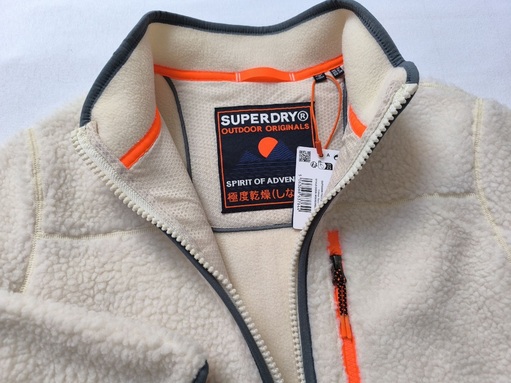 Giacche: Superdry veste polaire – Nuovo e nell'imballaggio originale da Muraz (Collombey) venduto da Celine-v81 3