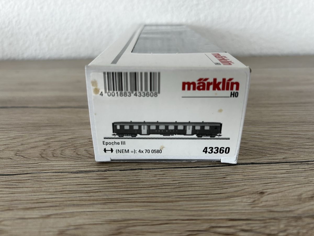 Märklin Modellini di ferrovie: Märklin 43360 – Usato da Rotkreuz venduto da smoeren 2