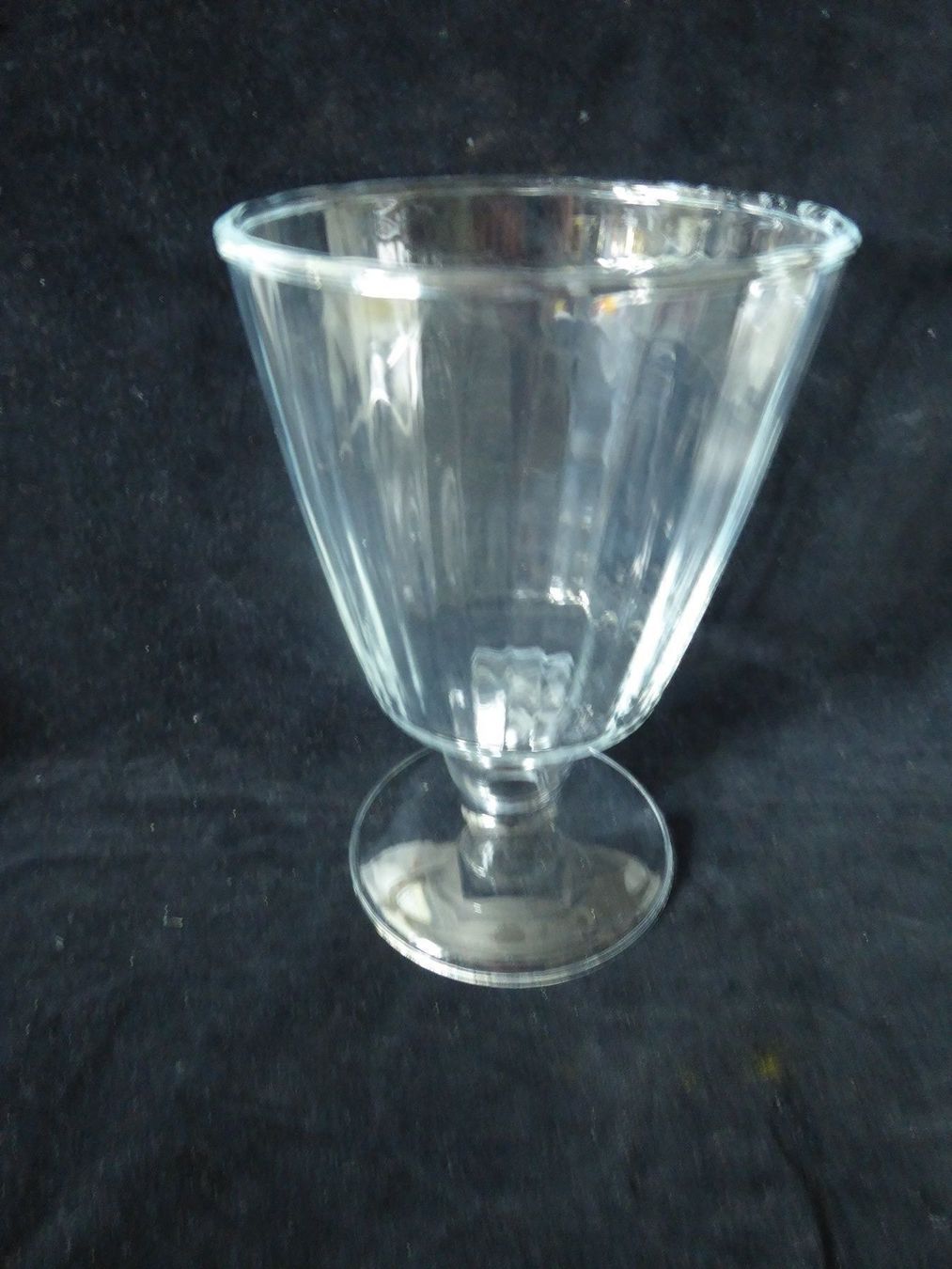Vasen & Gefässe: Glas Vase oder Kelch – Gebraucht aus Zürich von Chaeffeler