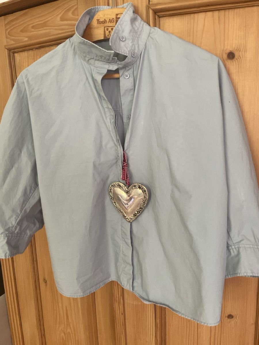 Zara Camicette: Leichte Sommerbluse ü. mhellblau, Grösse M, top Zustand – Nuovo (secondo la descrizione) da Basel venduto da Jul17