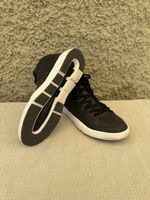 ON Roger Clubhouse Mid Sneaker Grösse 44 guter Zustand