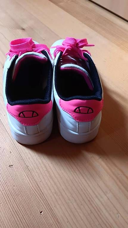Scarpe da donna: Ellesse Sneaker – Usato da Schüpfheim venduto da pepper03