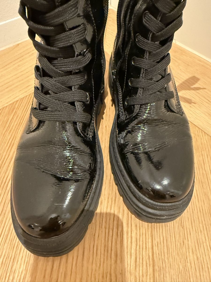 Gabor Damenschuhe: GABOR Lackstiefel Schwarz Gr. 37 - Winterboots – Gebraucht aus Hergiswil NW von Labello01 1