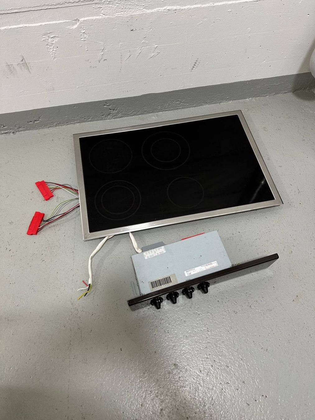 Piatti di portata: Glaskeramik Kochfeld Electrolux – Usato da Spreitenbach venduto da Space_X 1