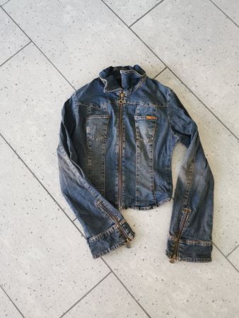Kurze Jeansjacke, Gr. 32,Qs