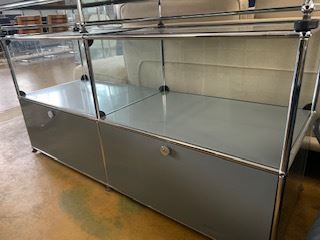 USM Regale: USM Haller Sideboard 2x2 in mittelgrau – Gebraucht aus St. Gallen von MSMoebelhandel 1