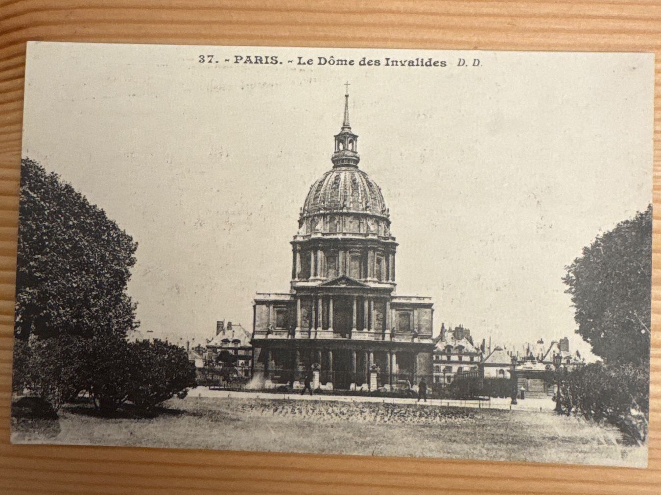 Cartes postales: 4 antike Postkarten aus Paris (1925) – Neuf (Voir description) à Zürich par Tarafo5