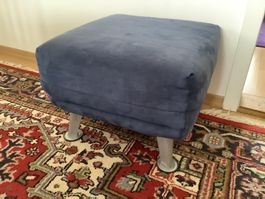 Blauer Hocker / Fussbank, Samt Optik, Top Zustand!
