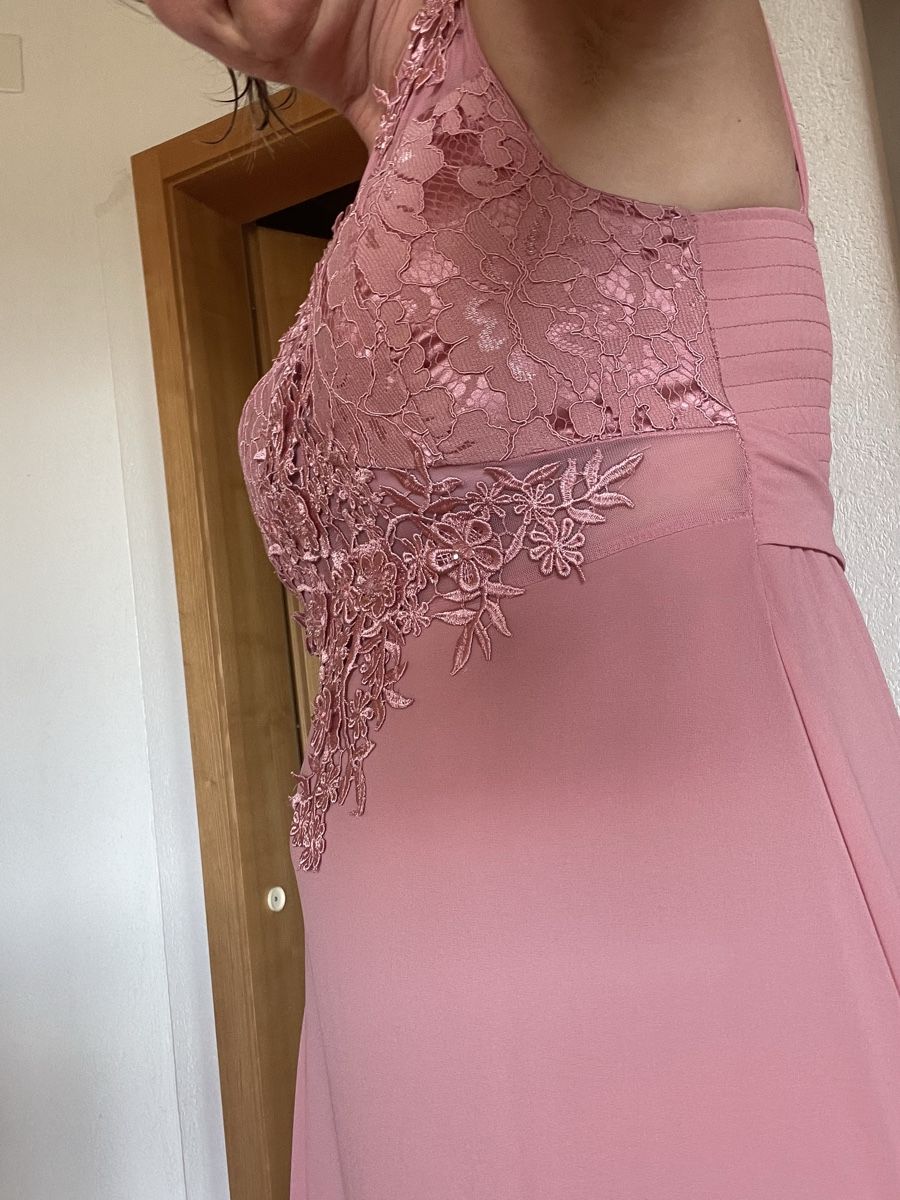 Kleider: Robe de soirée  – Gebraucht aus Fregiécourt von paille01 3