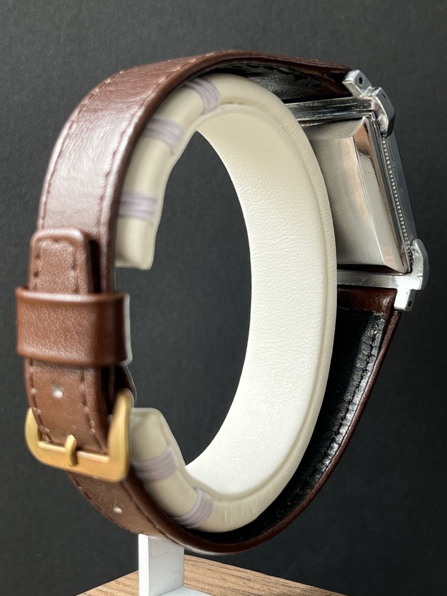 Orologi: Albuse Watch Co. (Sleda) von 1940 – Usato da Zollikofen venduto da Comcast 5