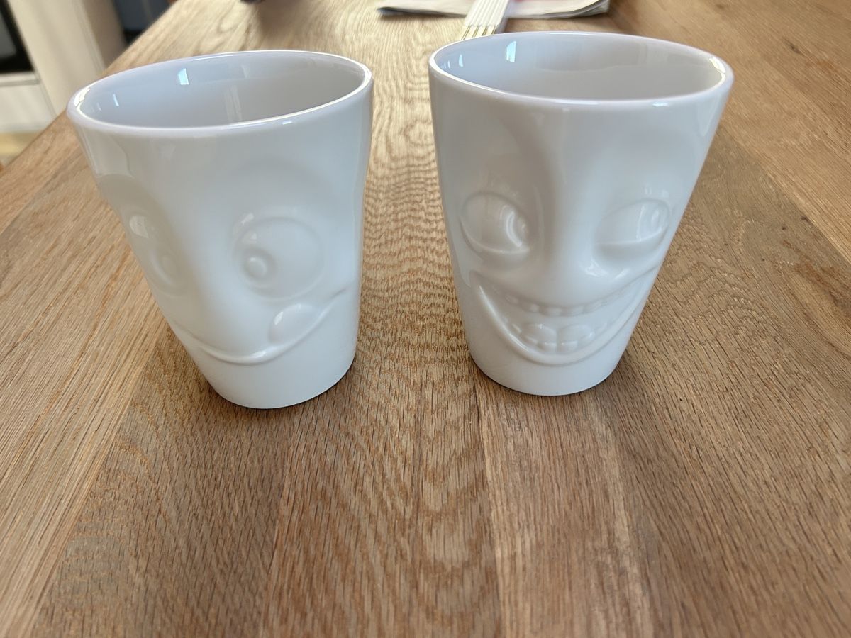 Tasses: Tassen / Becher mit Gesicht  – Neuf (Voir description) à Maur par Cambrino