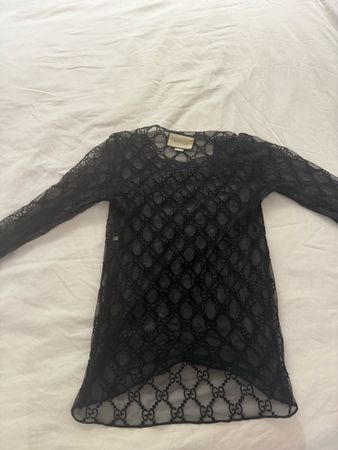 Gucci Langarmshirt schwarz mit Logo Muster Grösse S