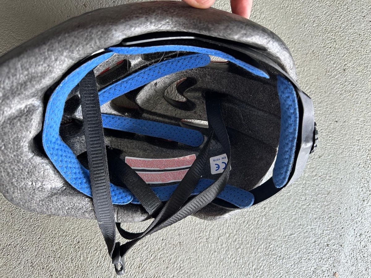 Helme: Kids Helmet – Gebraucht aus Elgg von Swiit 1