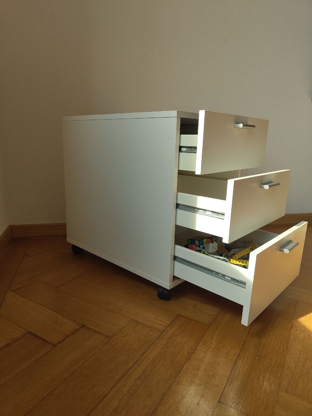 Ikea Korpus: Rollcontainer weiss 3 Schubladen gebraucht – Gebraucht aus Bern von n.habegger 1