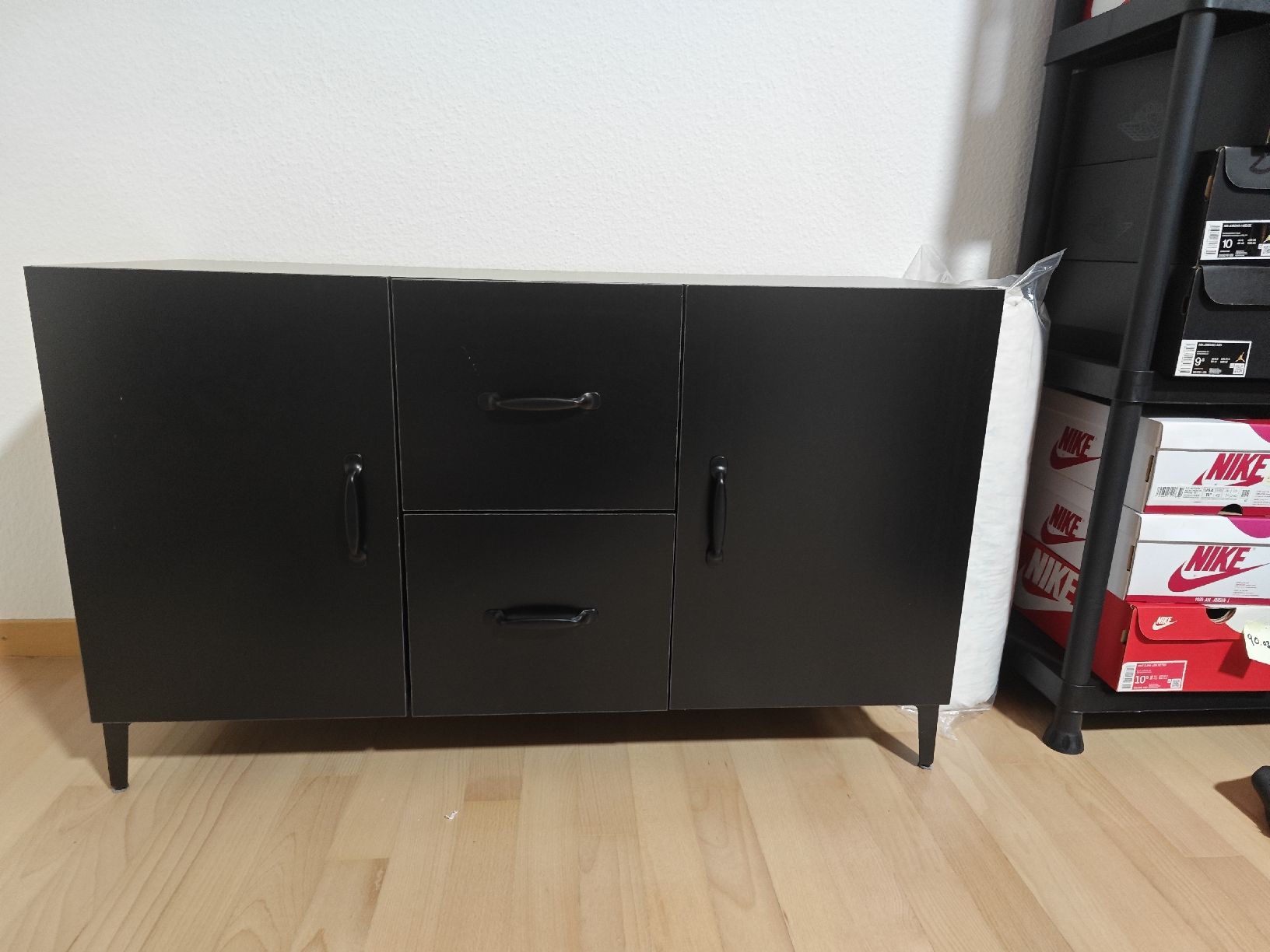 Kommoden: Sideboard / Aufbewahrungsmöbel – Neu (gemäss Beschreibung) aus Sissach von Siraiwan