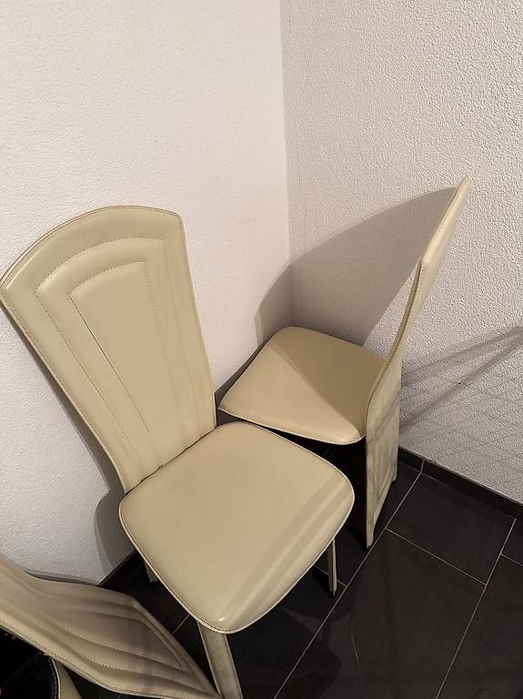 Pfister Sedie: 4 Esszimmer Stühle Creme / beige – Usato da oensingen venduto da df1988 1