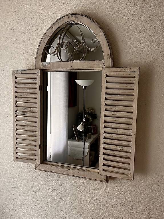 Specchi: Spiegelfenster Shabby – Usato da Bülach venduto da mafrigerio