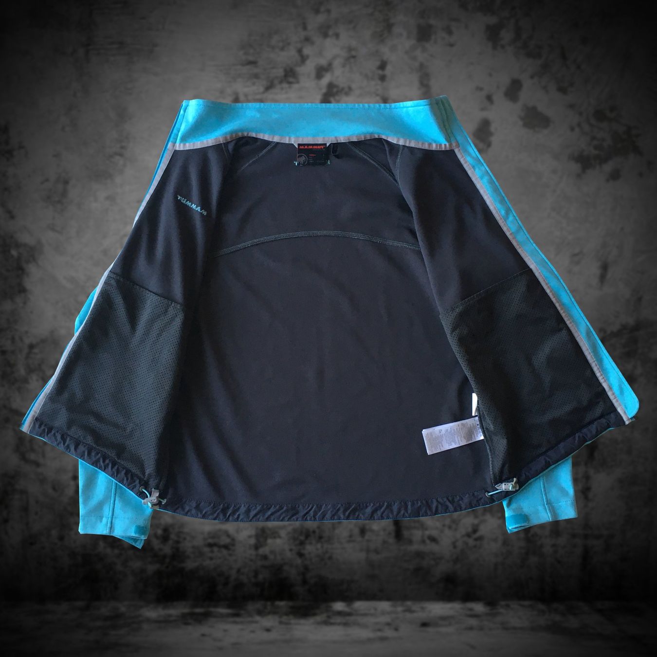 Mammut Vestes: Jacket Mammut Softshell SOFtech Blue Men L – D'occasion à Genève par ang_7j7j 2