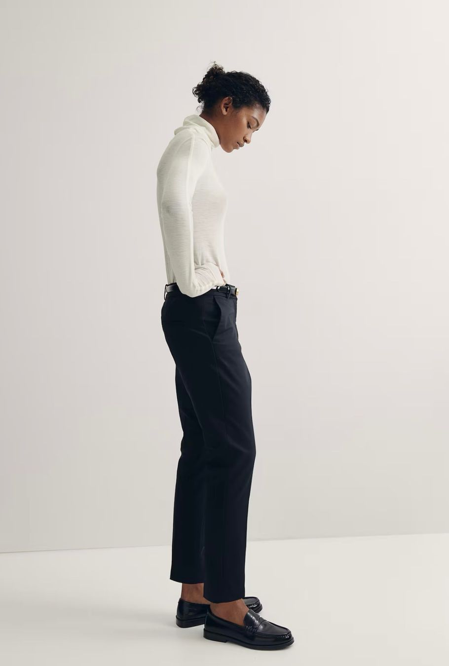 H&M Pantaloni: H&M knöchellange Businesshose schwarz Gr. 34 – Nuovo (secondo la descrizione) da Riedt b. Erlen venduto da sina.aline 4