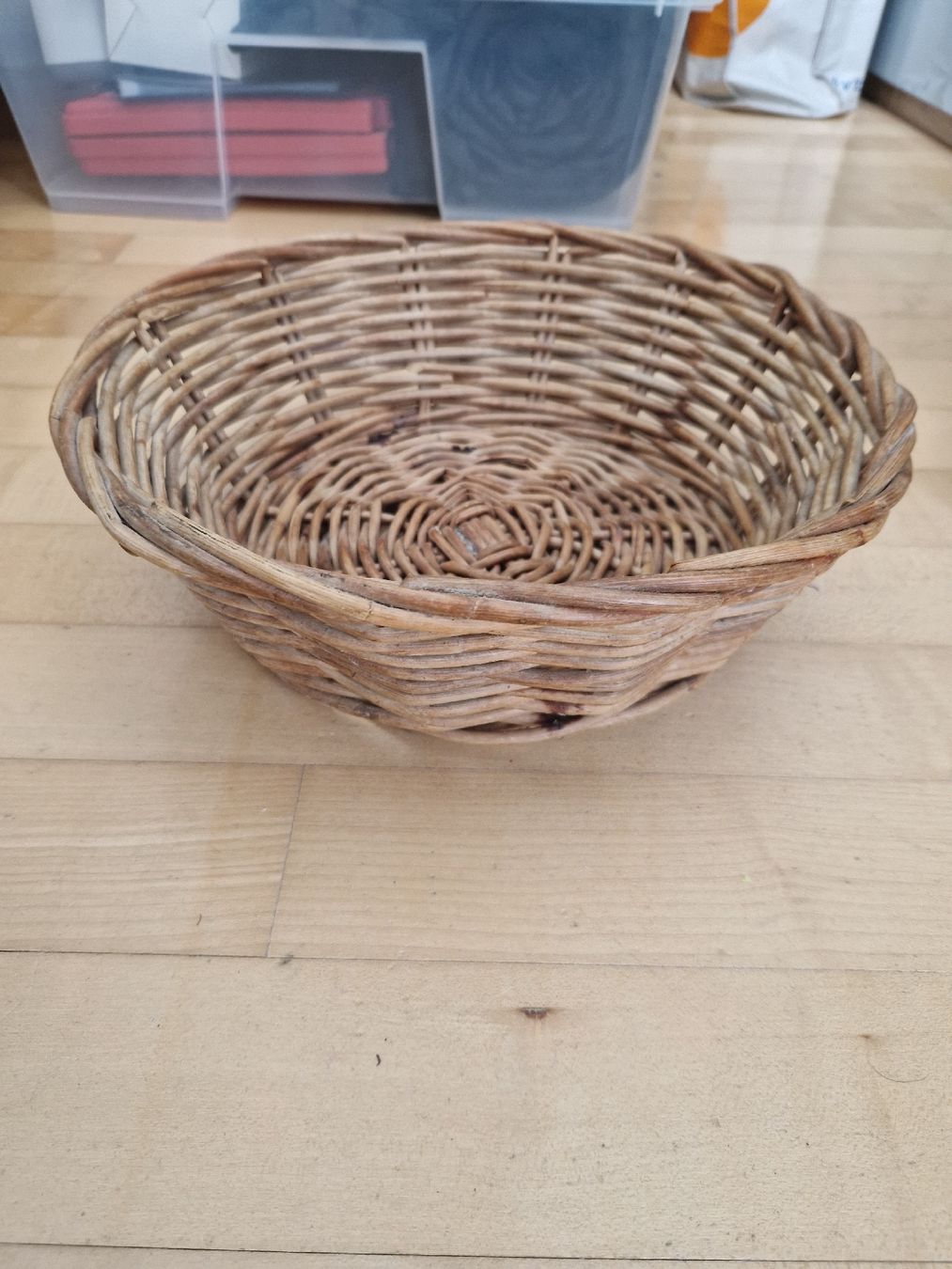 Sonstiges für Haushalt & Wohnen: Vintage Holz-Körbchen – Gebraucht aus Zürich von Salesmaker 2