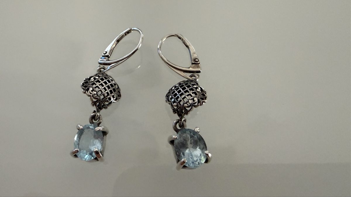 Boucles d'oreille: Fabelhafte Silberhänger mit Blue Topas – D'occasion à Ebikon par elischka