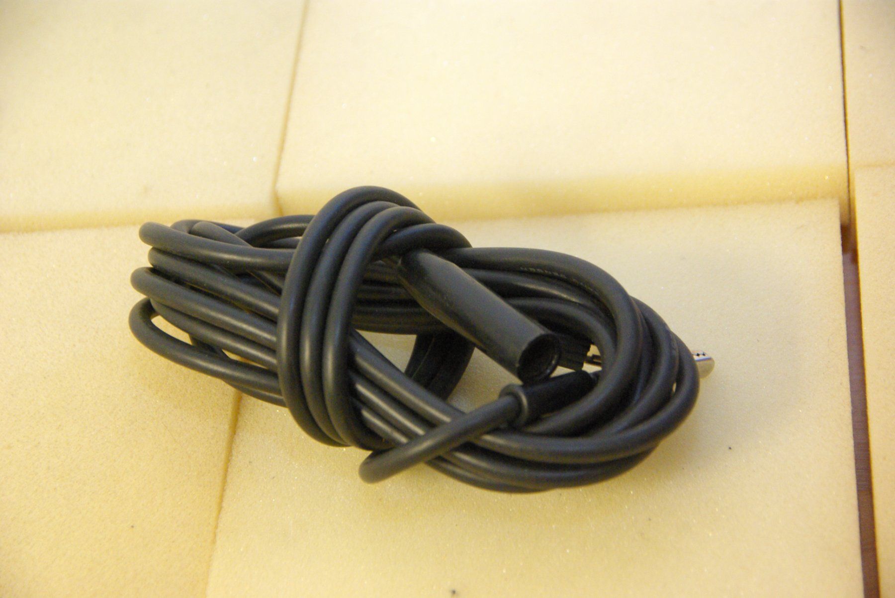 Câbles: Kabel mit Krokodilklemme, schwarz – D'occasion à Herisau par Cevianer1844 2