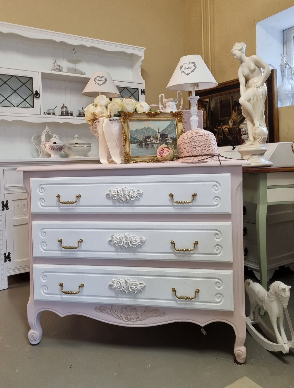 Kommoden: Bijou Barock Kommode*Atelier-elisa 🌹 – Gebraucht aus Wohlen AG von Atelier-Elisa