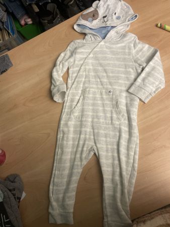 Warmer C&A Baby Overall Gr. 92 mit Kapuze und Hundedetail!
