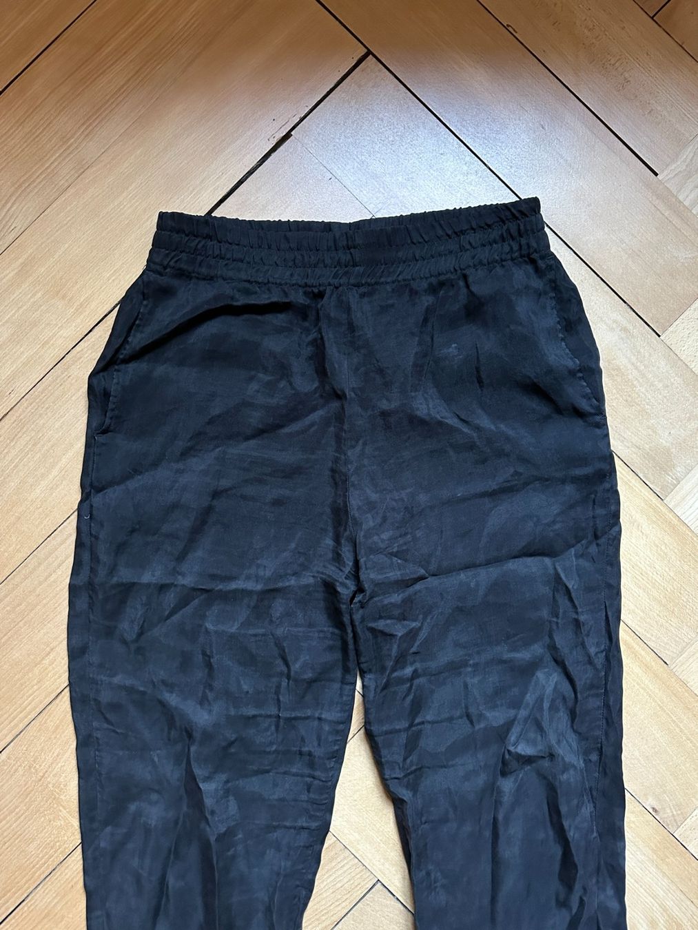 Zara Hosen: ZARA - Hose schwarz locker S – Gebraucht aus Zürich von Diazaio 1