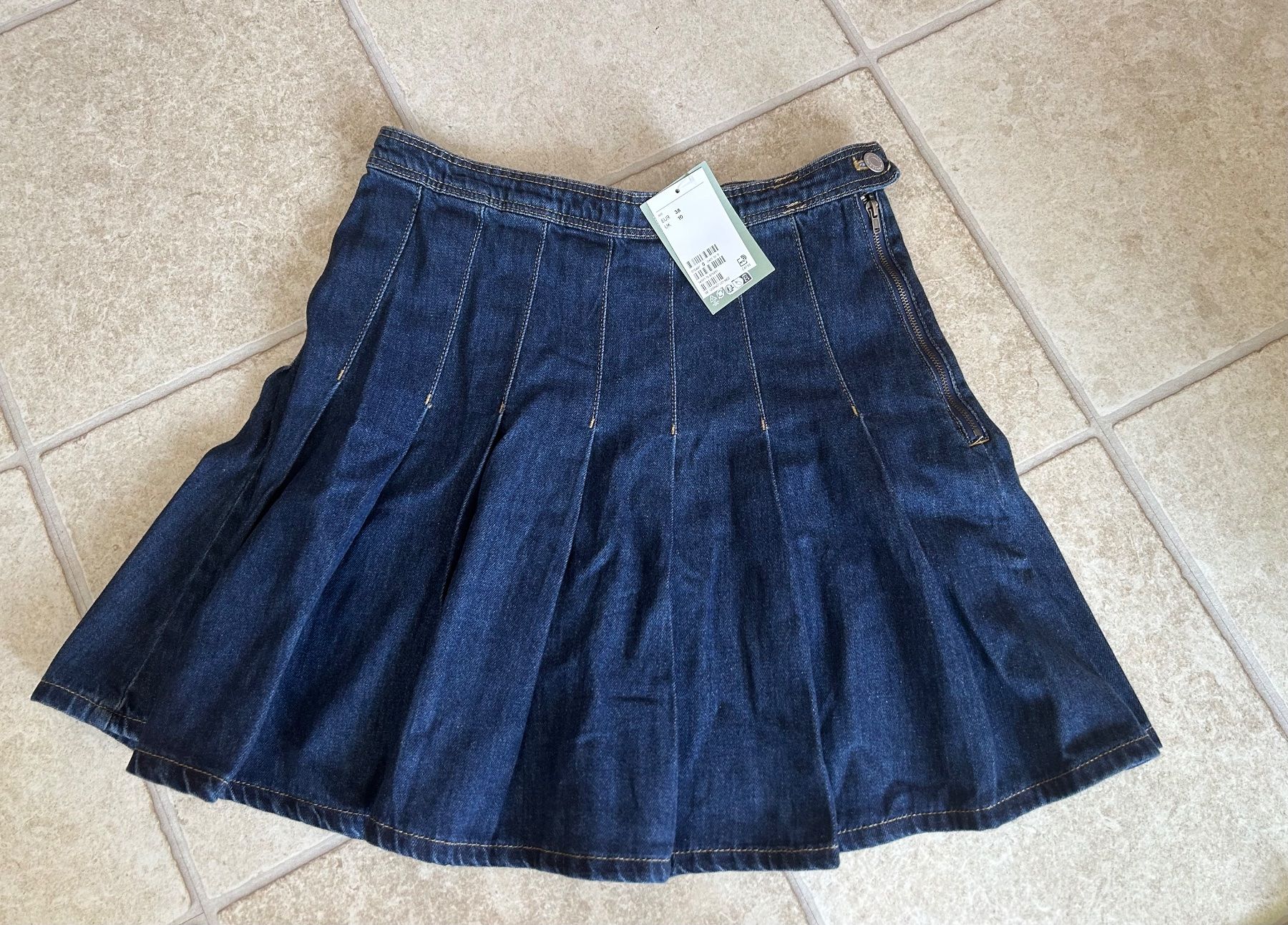H&M Gonne: Jupe en jean H&M neuve, taille 38 – Nuovo e nell'imballaggio originale da Courroux venduto da Yermakova 1