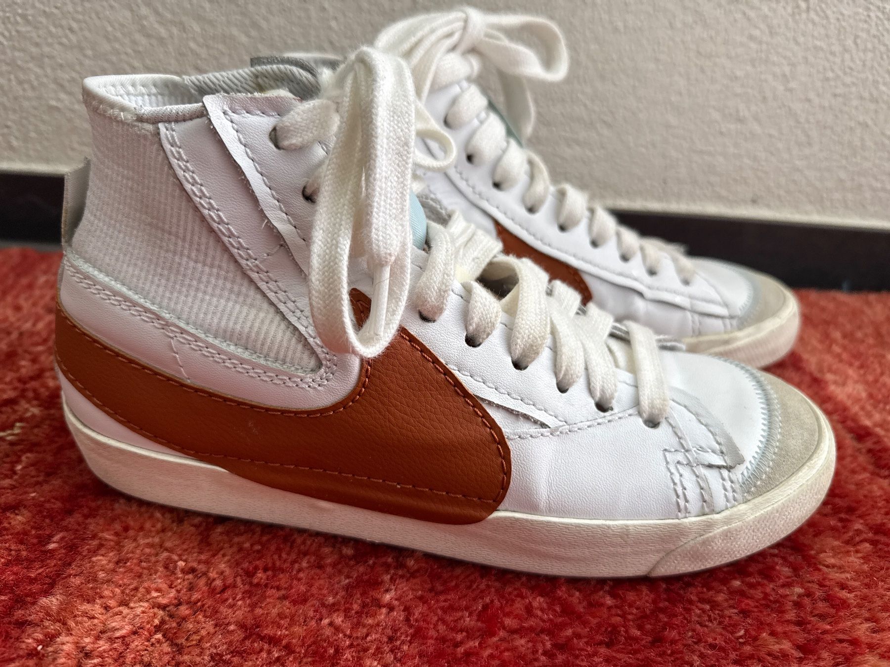 Nike Scarpe da uomo: Nike Blazer Mid '77 Vintage, Grösse 43 – Usato da Winterthur venduto da britsi 1