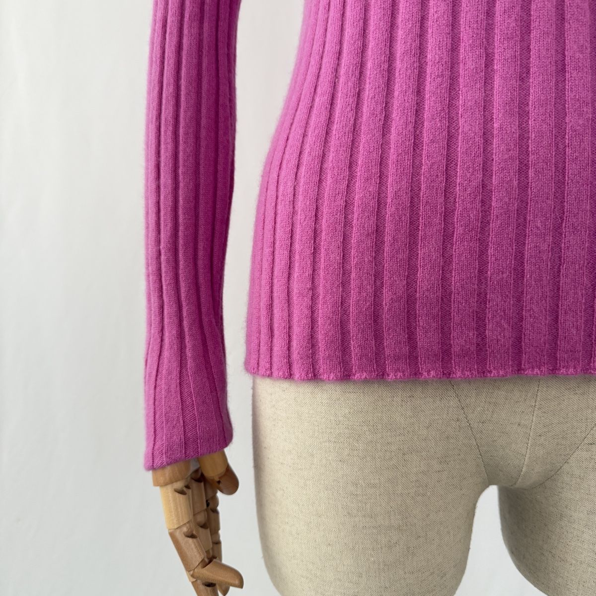 Hemisphere Maglioni & Felpe: HEMISPHERE Cashmere Sweater – Nuovo (secondo la descrizione) da Emmen venduto da Nightingale_2022 1