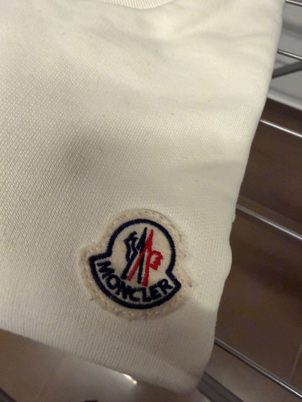 Moncler Maglioni & Felpe: Moncler Pull-over L – Usato da Lengnau BE venduto da Ierardo79 1