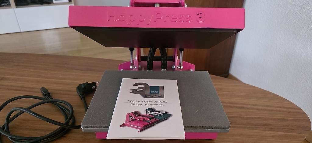 Tutte le macchine: Happy Fabric - Happy Press – Usato da Volketswil venduto da JaMiLeAn 1